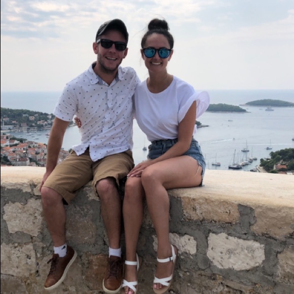 Meet your Posher, Amy - Picture 1 of 1